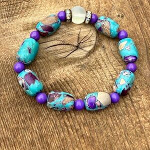 Turquoise Emperor and Purple Pearl Beads with focal aura bead Bracelet